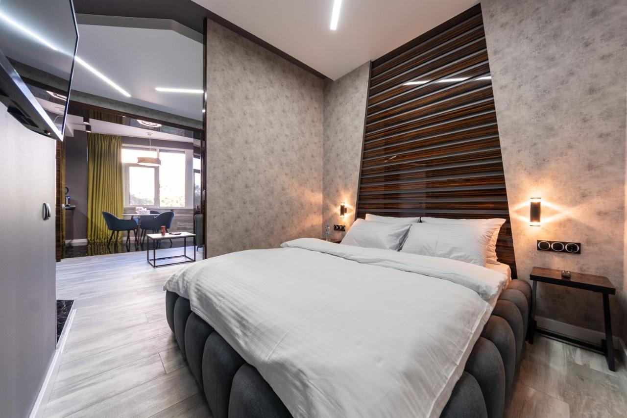 Luxury Apartments Arena Guliver Kiev Exterior foto