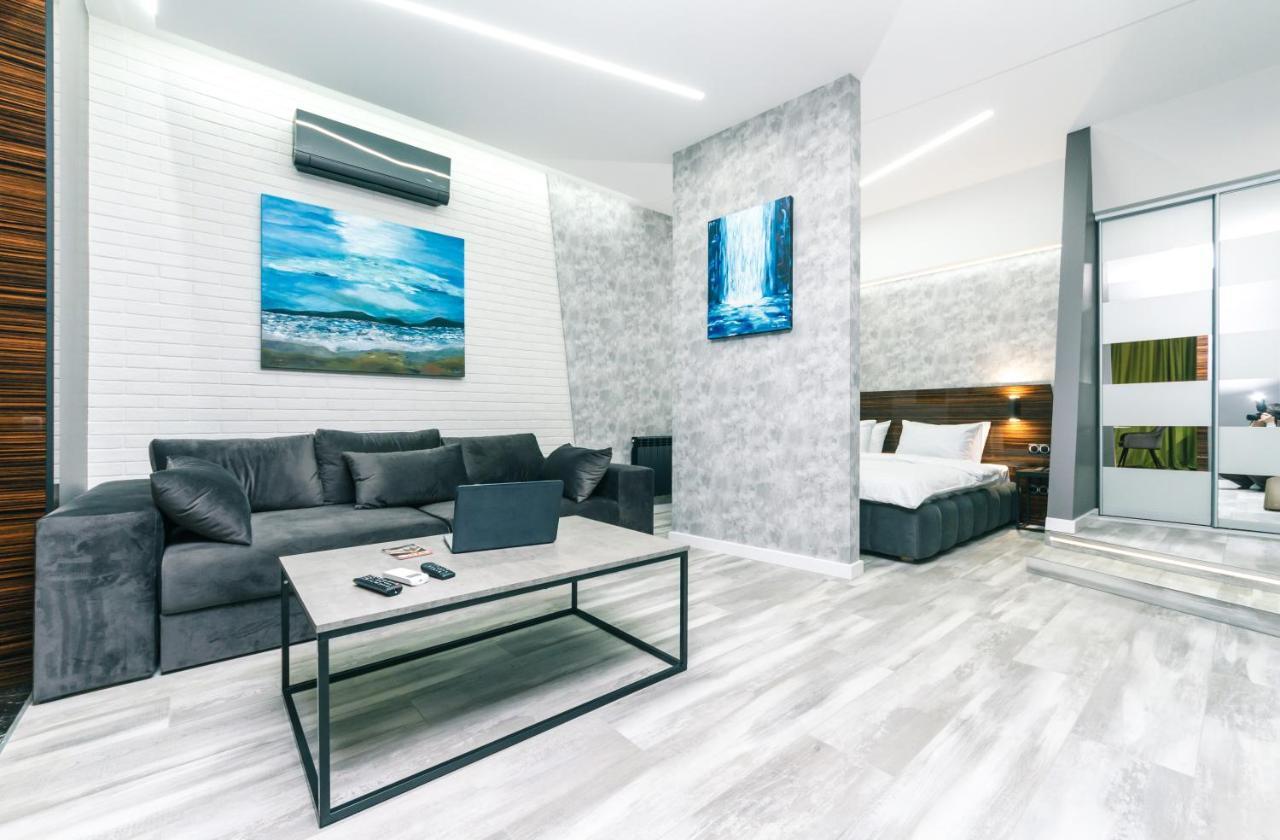 Luxury Apartments Arena Guliver Kiev Exterior foto
